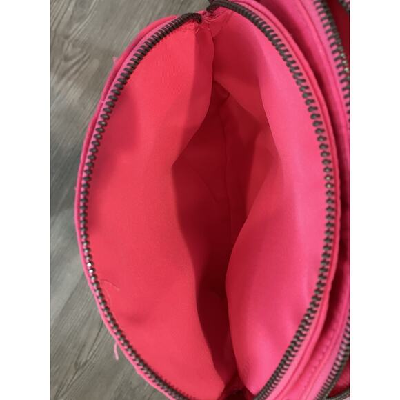 Universal Thread Neon Pink Crossbody Purse NWT - Picture 7 of 11